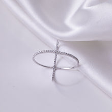 Load image into Gallery viewer, 925 Sterling Silver Moissanite Crisscross Ring