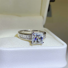 Load image into Gallery viewer, 3 Carat Moissanite 925 Sterling Silver Square Shape Ring
