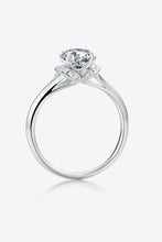 Load image into Gallery viewer, 1 Carat Moissanite 925 Sterling Silver Split Shank Ring