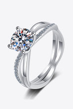 Load image into Gallery viewer, 1 Carat Moissanite Crisscross Split Shank Ring