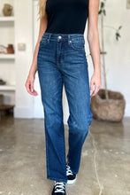 Load image into Gallery viewer, Judy Blue Full Size Tummy Control Straight Jeans
