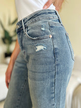 Load image into Gallery viewer, Judy Blue Full Size Mid Rise Distressed Straight Jeans
