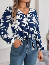 Load image into Gallery viewer, Printed V-Neck Long Sleeve Blouse
