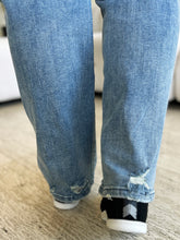 Load image into Gallery viewer, Judy Blue Full Size Mid Rise Distressed Straight Jeans
