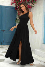 Load image into Gallery viewer, One-Shoulder Split Maxi Dress - hc
