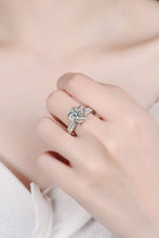 Load image into Gallery viewer, 1 Carat Moissanite 925 Sterling Silver Ring
