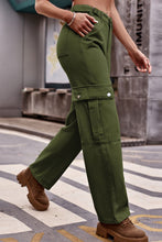 Load image into Gallery viewer, Buttoned Loose Fit Jeans with Pockets
