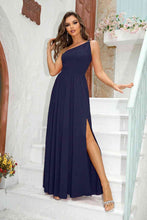 Load image into Gallery viewer, One-Shoulder Split Maxi Dress - hc
