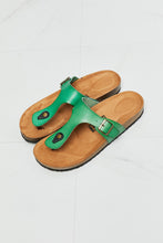 Load image into Gallery viewer, MMShoes Drift Away T-Strap Flip-Flop in Green
