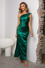 Load image into Gallery viewer, One-Shoulder Ruched Slit Maxi Dress hc
