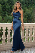 Load image into Gallery viewer, Strappy Backless Maxi Dress - hc
