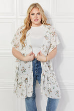 Load image into Gallery viewer, Justin Taylor Meadow of Daisies Floral Kimono
