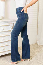 Load image into Gallery viewer, Judy Blue Full Size Elastic Waistband Slim Bootcut Jeans
