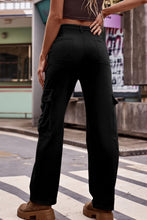 Load image into Gallery viewer, Buttoned Loose Fit Jeans with Pockets
