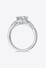 Load image into Gallery viewer, 1 Carat Moissanite 925 Sterling Silver Crisscross Ring
