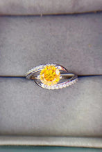 Load image into Gallery viewer, 1 Carat Moissanite 925 Sterling Silver Ring
