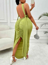 Load image into Gallery viewer, Plus Size Backless Ruched Dress -hc
